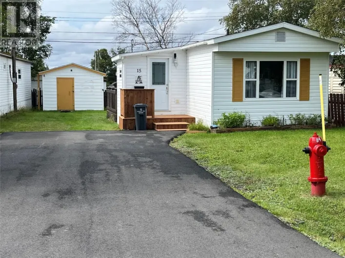 15 Viscount Crescent, Gander