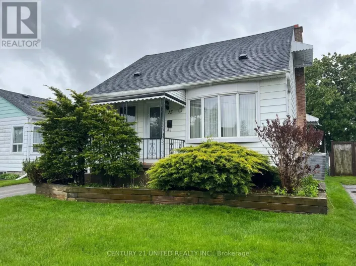 15 WALLACE STREET, Peterborough