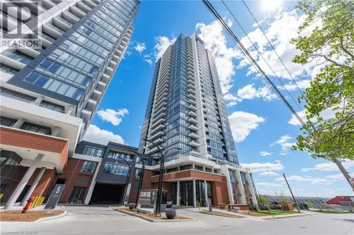 15 WELLINGTON Street S Unit# 2402, Kitchener