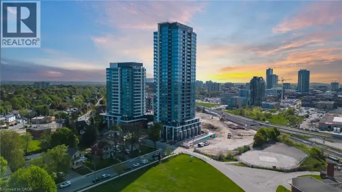 15 WELLINGTON Street S Unit# 609, Kitchener