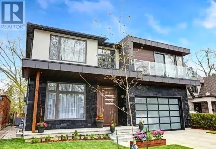 15 WENONAH DRIVE, Mississauga
