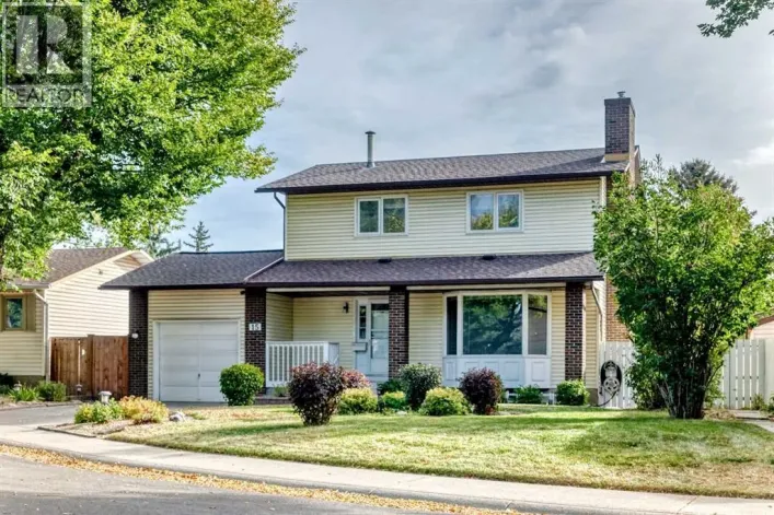 15 Whitewood Bay NE, Calgary