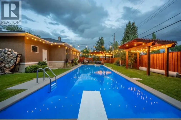 15 Wilshire Place SW, Calgary