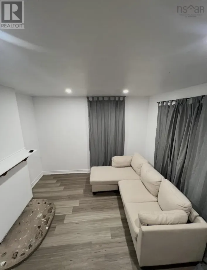 15 Winona Street, Glace Bay