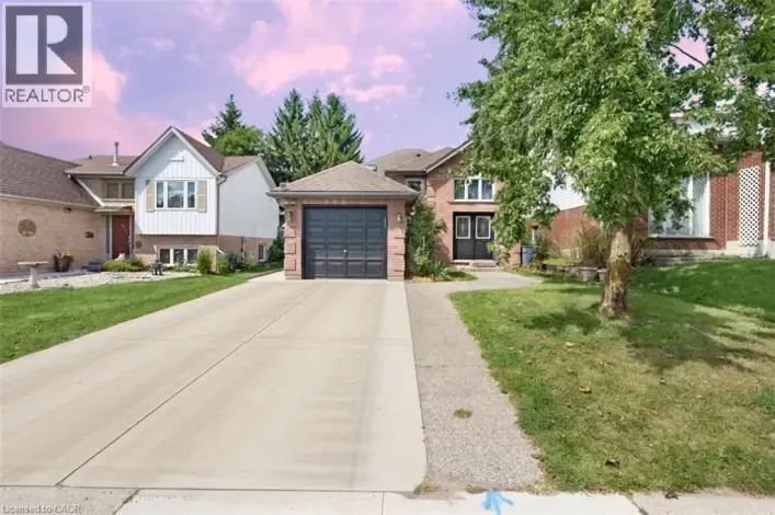 150 BANKSIDE Drive, Kitchener