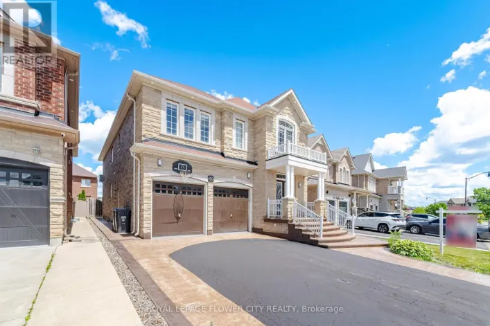 150 BELLCHASE TRAIL, Brampton