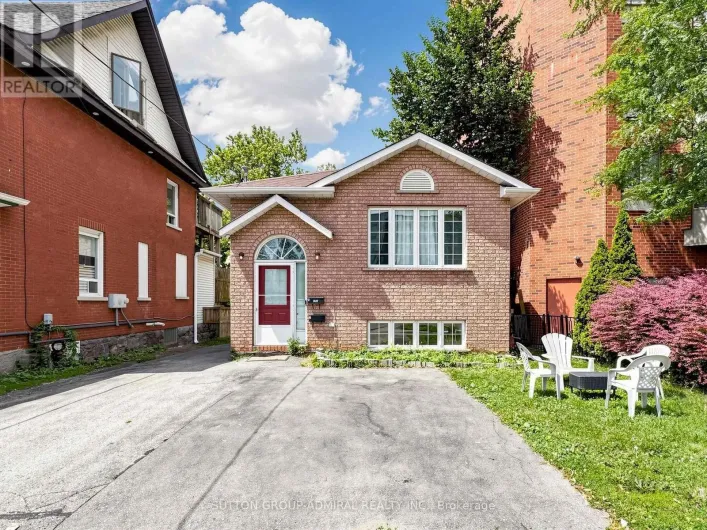 150 CENTRE STREET S, Oshawa