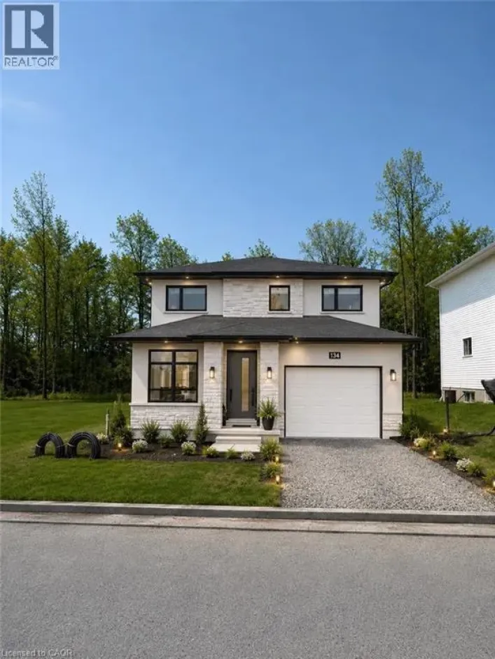 150 HODGKINS Avenue, Thorold