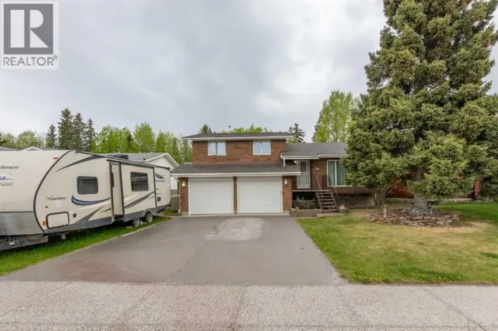 150 Maligne Drive, Hinton