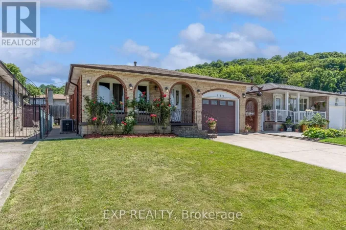 150 MARCELLA CRESCENT, Hamilton