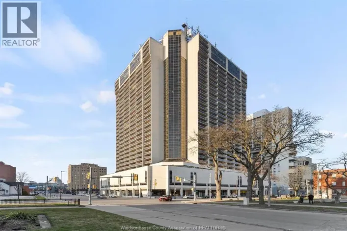 150 PARK STREET Unit# 2205, Windsor