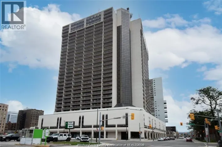 150 PARK STREET West Unit# 1505, Windsor