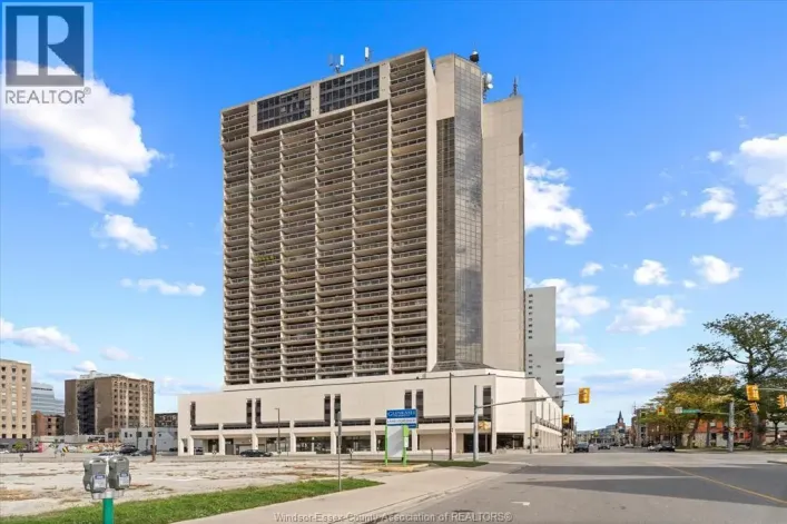 150 PARK STREET West Unit# 1708, Windsor