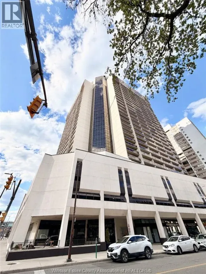150 PARK STREET West Unit# 2504, Windsor