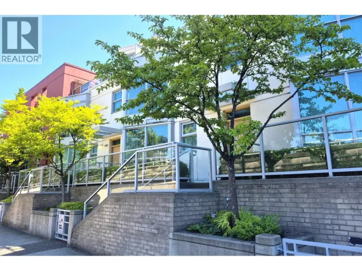 150 PRIOR STREET, Vancouver