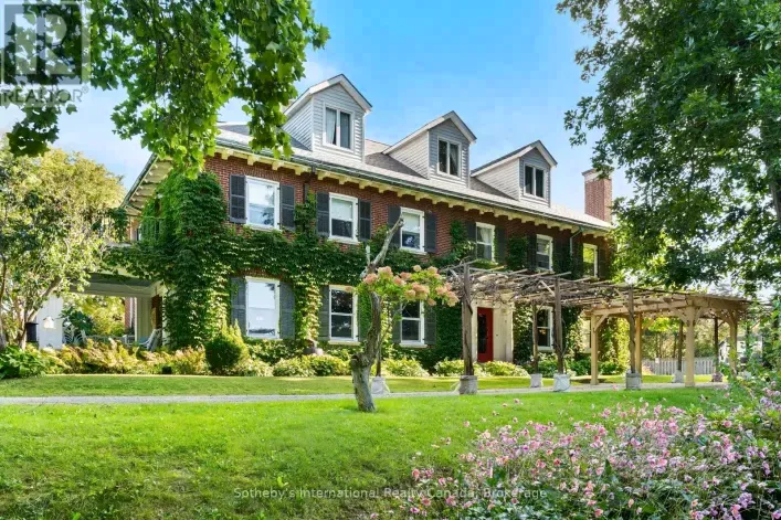 House for sale: 150 PROSPECT STREET, Norfolk
