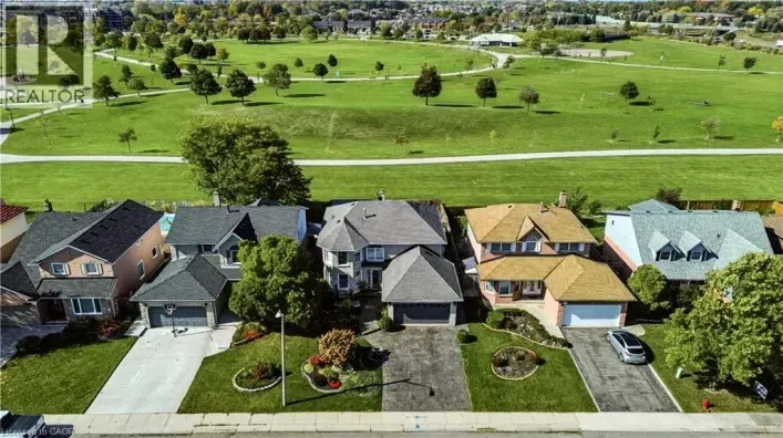 150 ROWNTREE Drive, Hamilton