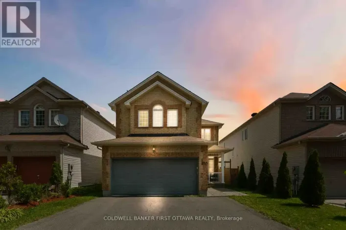 150 STRATHCARRON CRESCENT, Ottawa