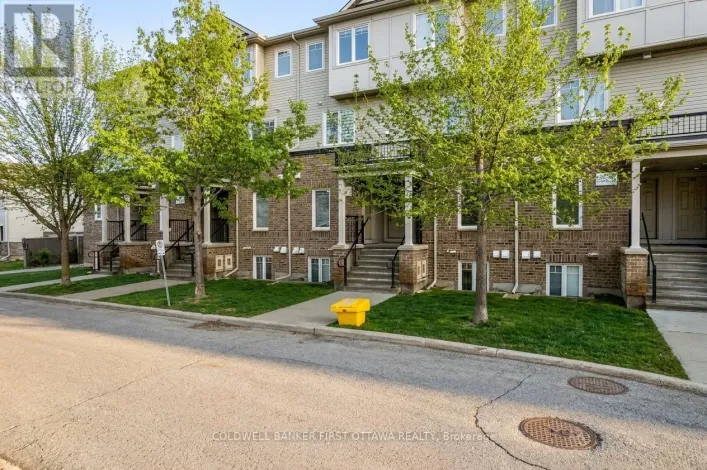 150 URBANCREST PRIVATE, Ottawa