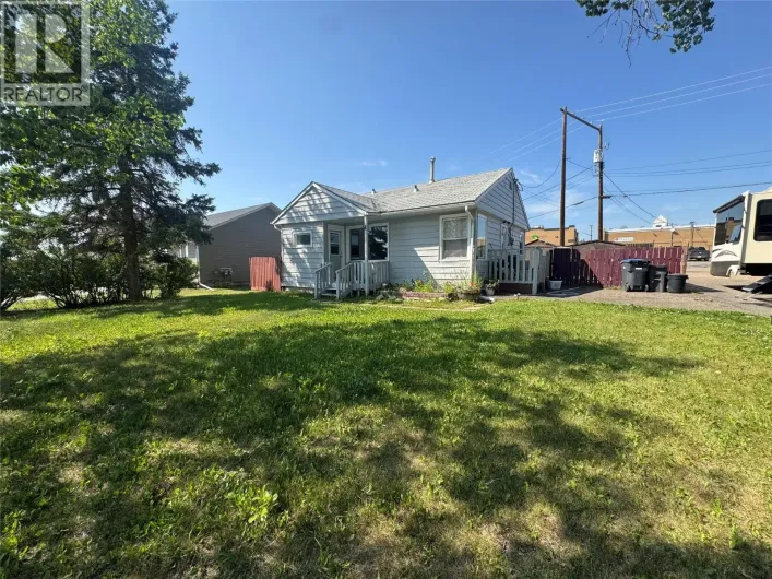 1500 99 Avenue, Dawson Creek