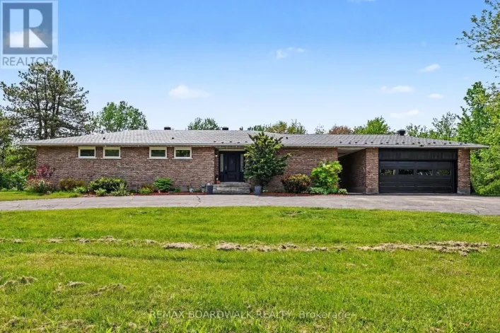 1500 DU GOLF ROAD, Clarence-Rockland