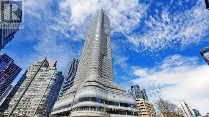 1501 - 11 WELLESLEY STREET W, Toronto