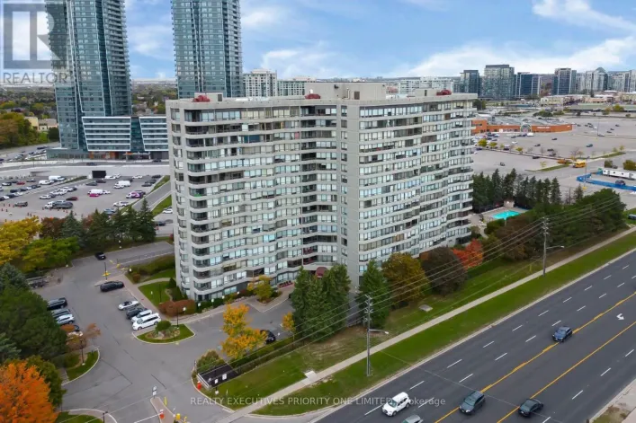 1501 - 7460 BATHURST STREET, Vaughan