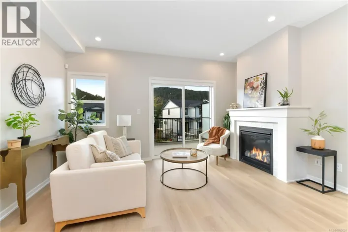 1501 Atlas Dr, Langford