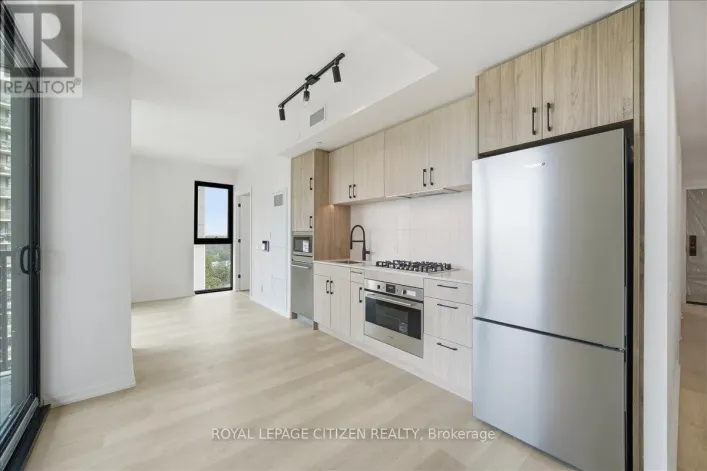 1502 - 109 ERSKINE AVENUE, Toronto
