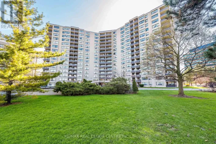 1502 - 451 THE WEST MALL DRIVE, Toronto