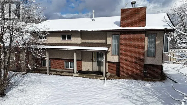 1502 54 Street, Edson