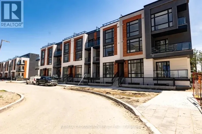 1503 - 11 DAVID EYER ROAD, Richmond Hill