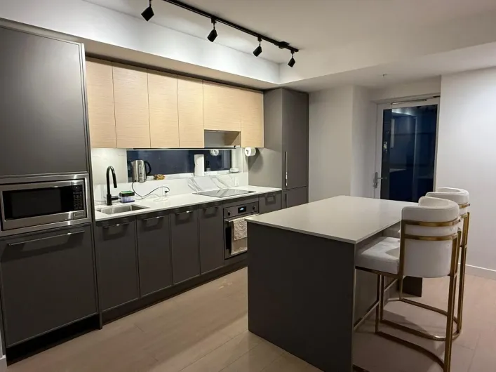 1503 13745 GEORGE JUNCTION, Surrey