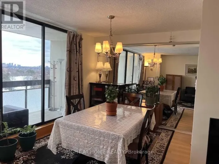 1503 - 177 LINUS ROAD, Toronto