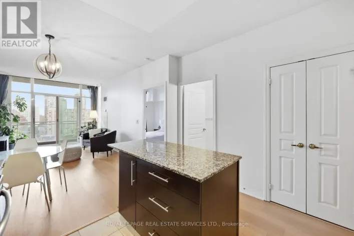 1504 - 223 WEBB DRIVE, Mississauga