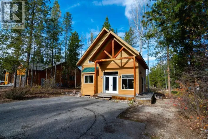 1504 QUARTZ Crescent, Golden