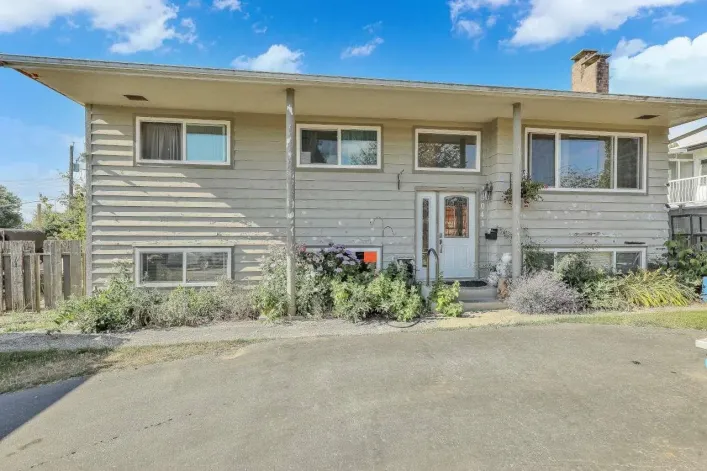 15041 PEACOCK PLACE, Surrey