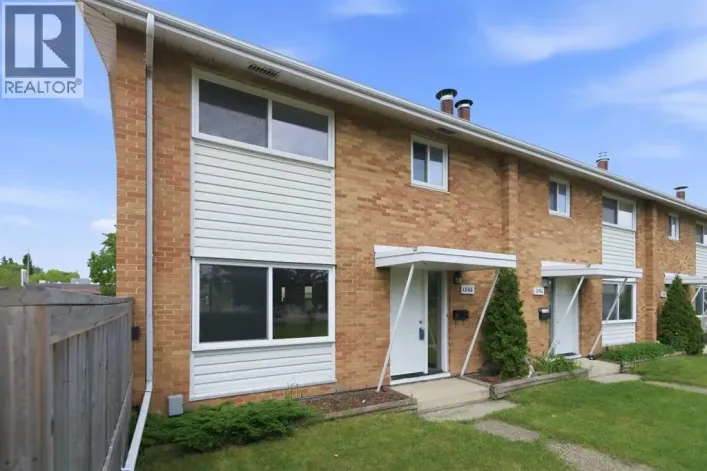 1505, 3907 39 Street, Red Deer