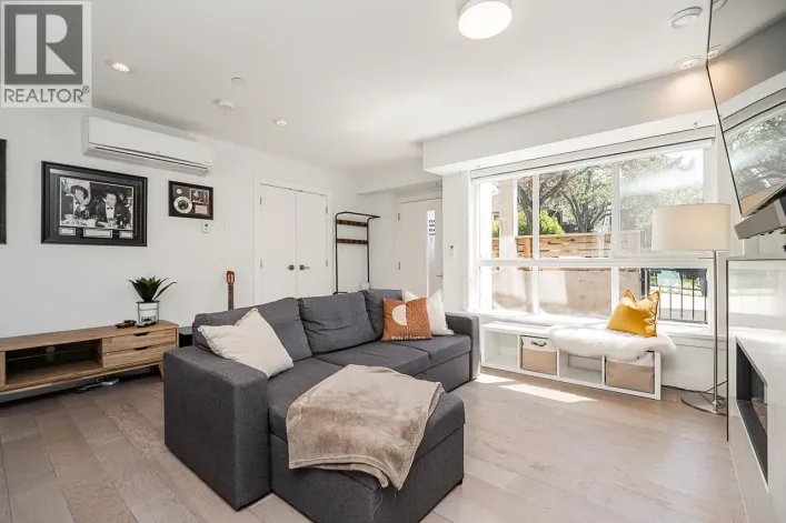 1505 W 60TH AVENUE, Vancouver