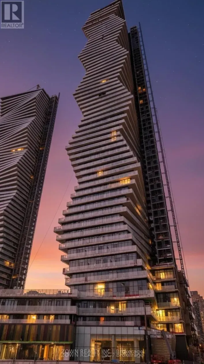 1506 - 3900 CONFEDERATION PARKWAY, Mississauga