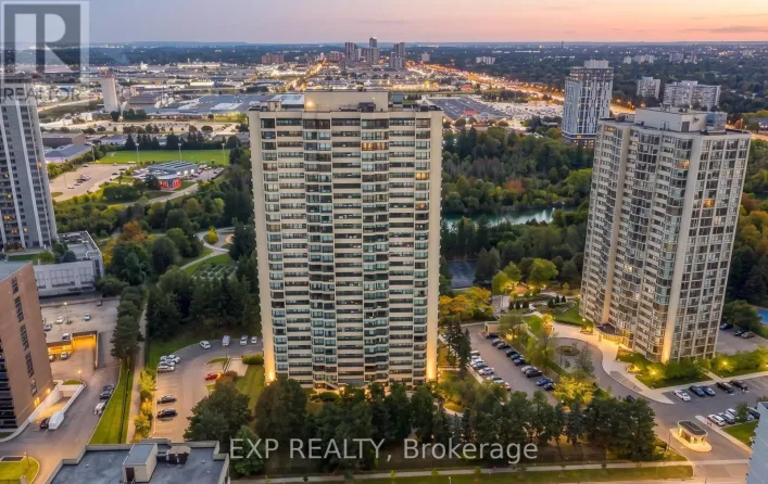 Apartment for sale: 1506 - 8 LISA STREET E, Brampton