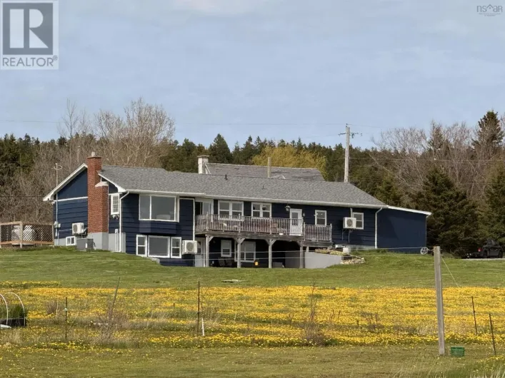 1506 Cape Split Road, Scots Bay