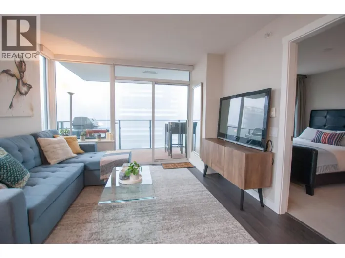 1507 602 COMO LAKE AVENUE, Coquitlam