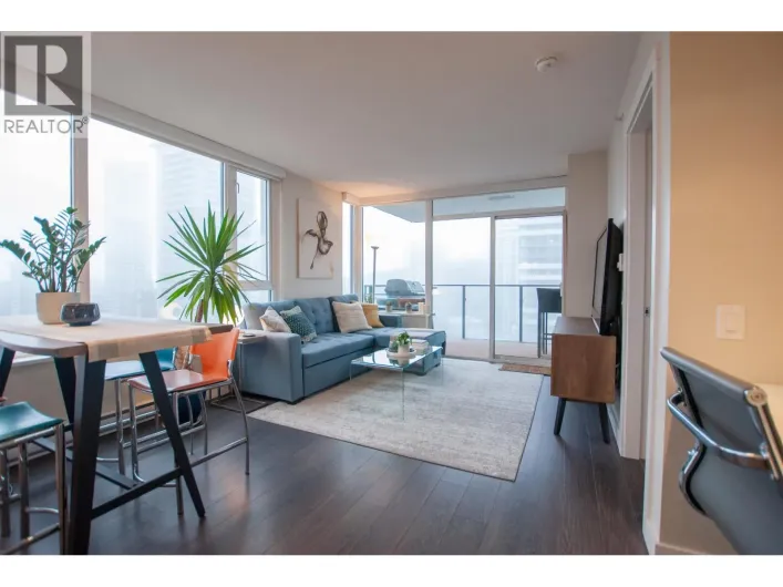 1507 602 COMO LAKE AVENUE, Coquitlam