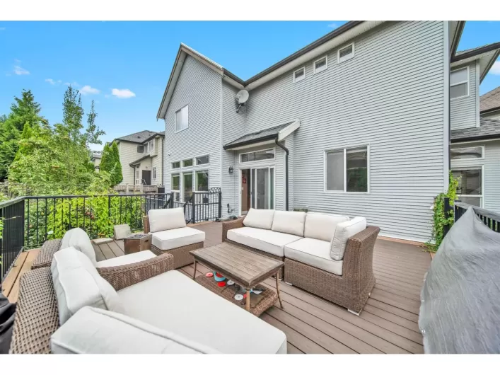 15072 61B AVENUE, Surrey