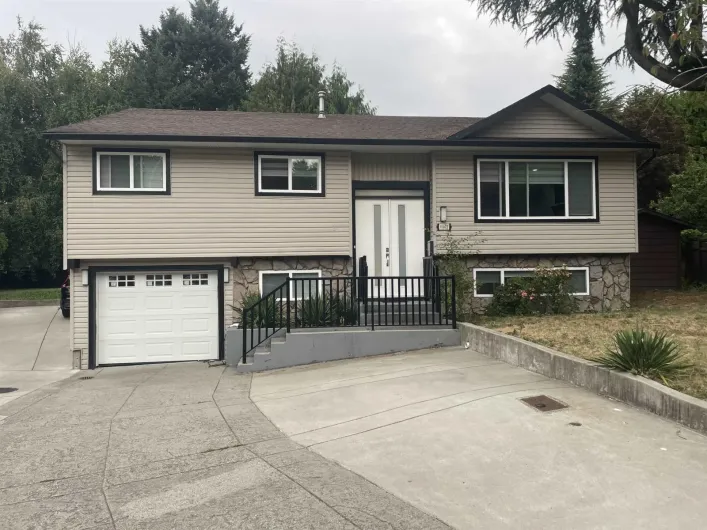15077 86B AVENUE, Surrey