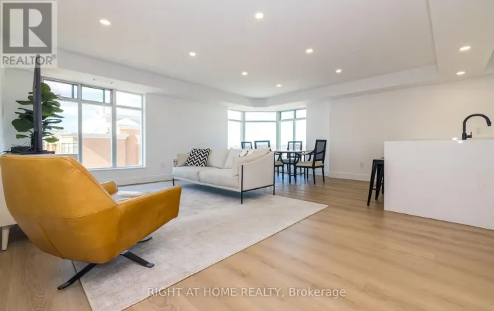 1508-1509 - 135 POND DRIVE, Markham