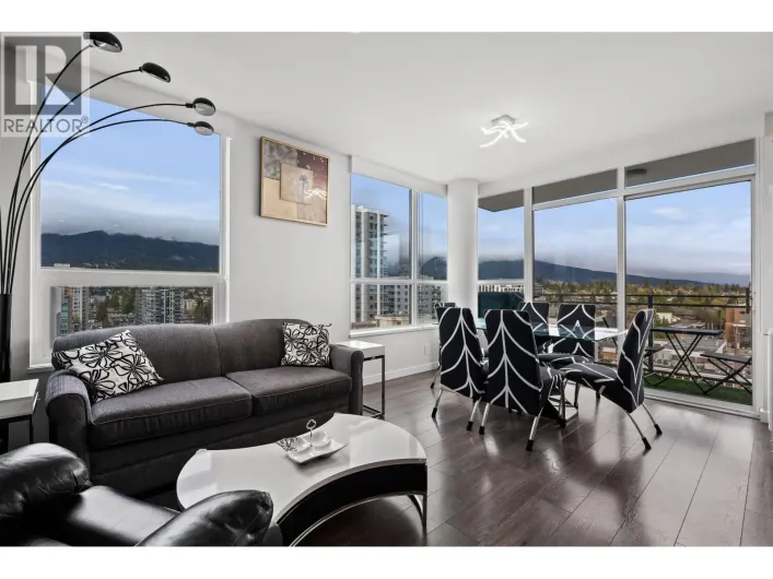 1509 125 E 14TH STREET, North Vancouver