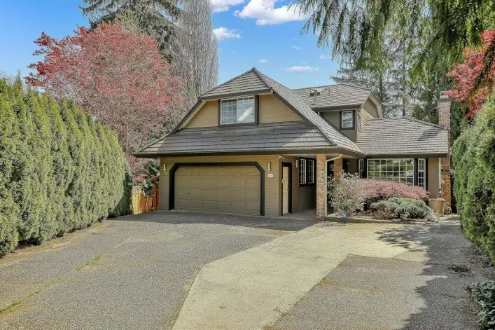 15092 73 AVENUE, Surrey