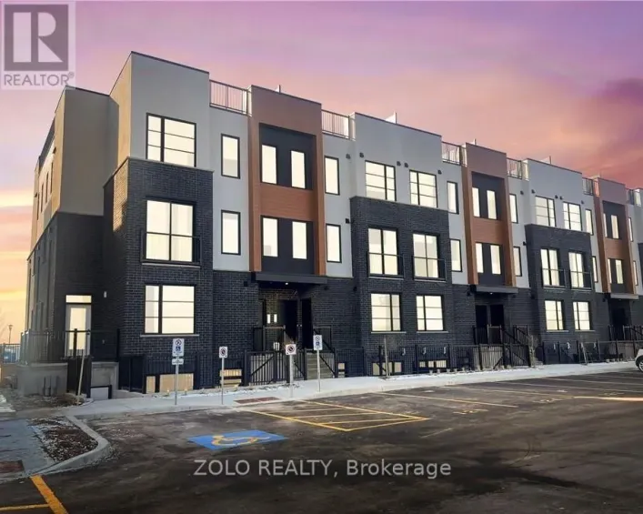 151 - 3900 SAVOY STREET, London South